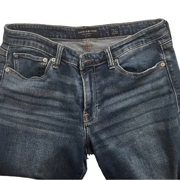 LUCKY BRAND Denim Mid-rise Jean SWEET STRAIGHT 10/30 Regular Mid-rise - Picture 6 of 16